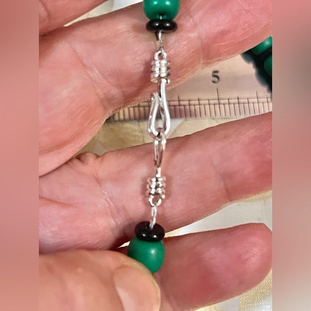 Southwest Green composite Turquoise Onyx Hematite beads Necklace Sterling Clasp - Picture 3 of 5